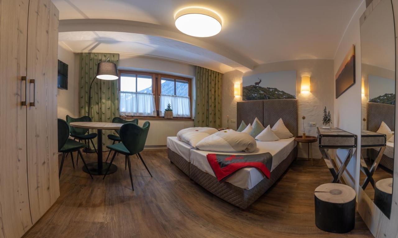 Hotel Landhaus Carla Mayrhofen Luaran gambar